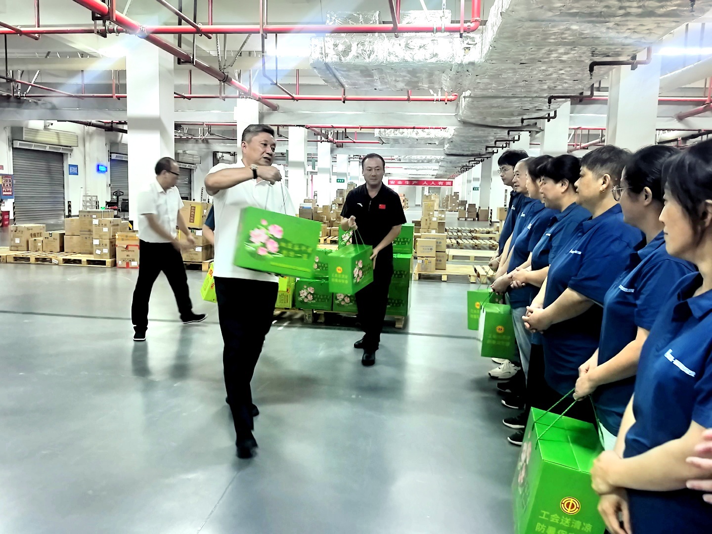 1755650695557580.jpg 1.jpg