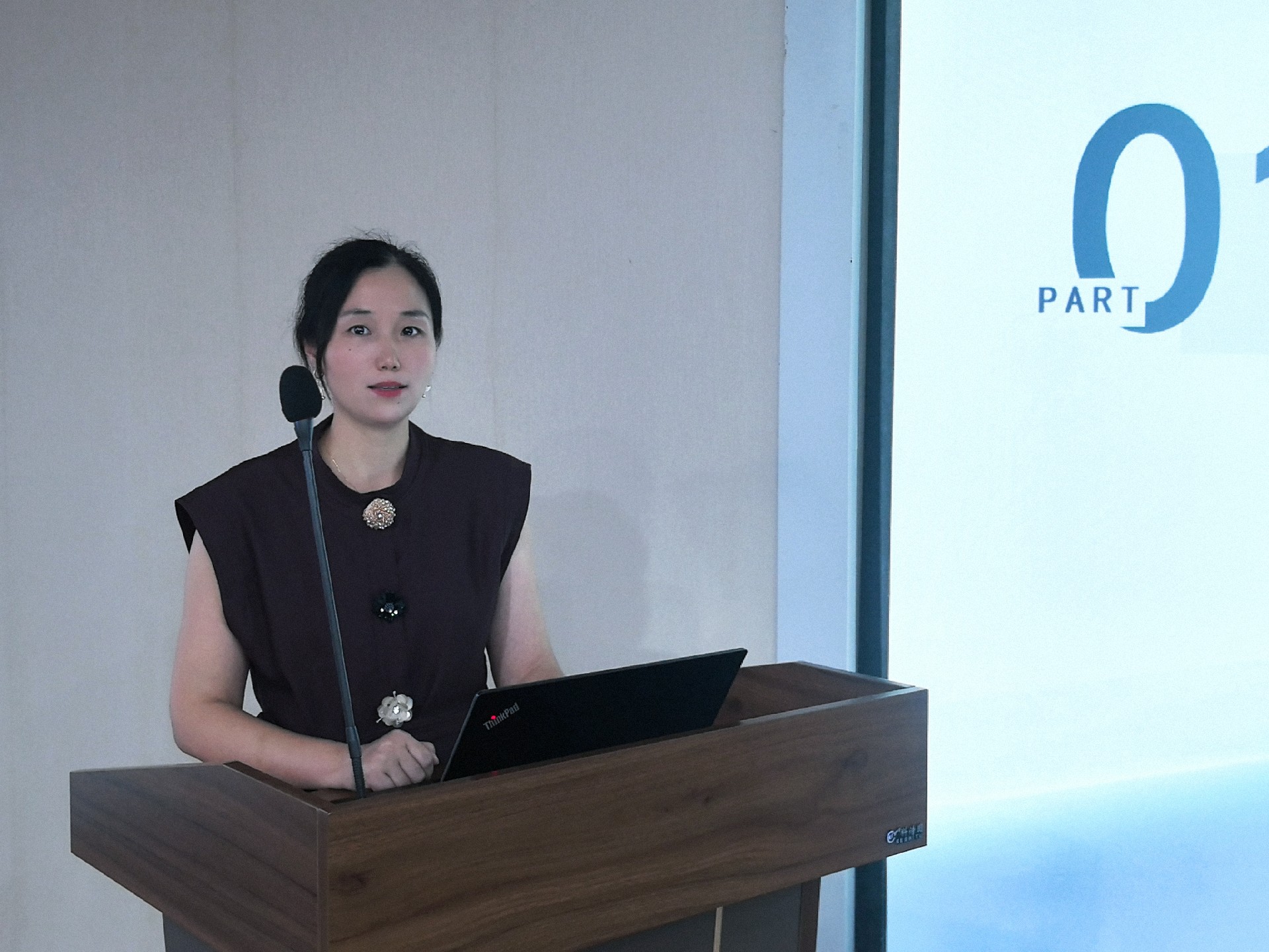 1757905686255771.jpg 2.jpg